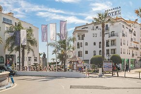 Luxury Cala Blanca Walking To Beach