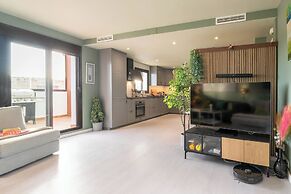 Luxury Cala Blanca Walking To Beach