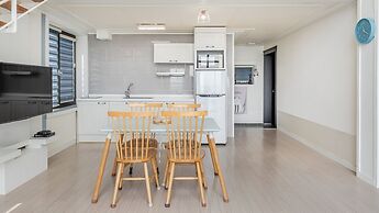 Yeosu Wellstay Pool Villa