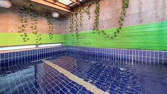 Yeosu Wellstay Pool Villa
