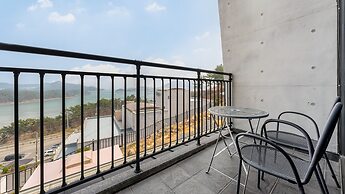 Yeosu Wellstay Pool Villa