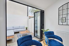 Host Stay Ginger Bread Cottage