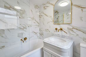 Host Stay Ginger Bread Cottage