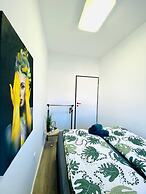 7BR Apt for 15P Near Schönbrunn