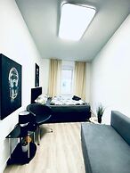 7BR Apt for 15P Near Schönbrunn
