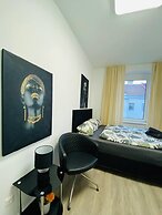 7BR Apt for 15P Near Schönbrunn
