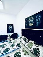 7BR Apt for 15P Near Schönbrunn