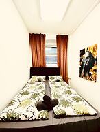 7BR Apt for 15P Near Schönbrunn