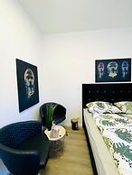 7BR Apt for 15P Near Schönbrunn