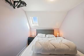 Spacious Duplex Apartment in Blankenberge