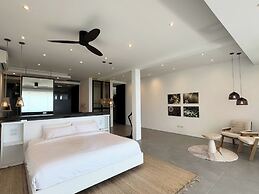 The Tranquil Villa by Elite Havens