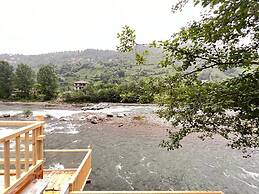 Ayder River Bungalov