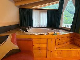 Ayder River Bungalov