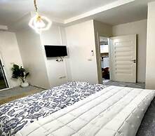 Cozy 1BR Retreat, Steps to Sand