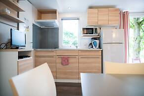 Chalet in Olloy-sur-viroin With Patio