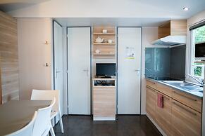 Chalet in Olloy-sur-viroin With Patio