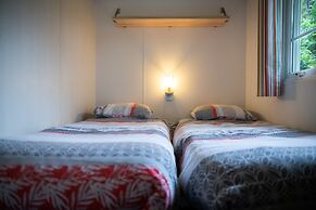 Chalet in Olloy-sur-viroin With Patio