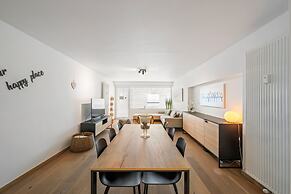 Flat by the Seaside With Stunning Ocean Views