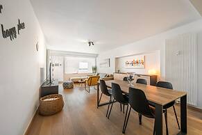 Flat by the Seaside With Stunning Ocean Views