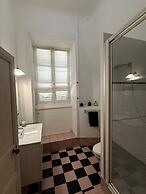 Le Château D'Estrac