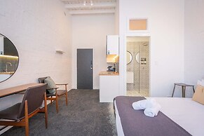 Kozyguru | Chic Studios | Oasis In The Heart Of Darlinghurst