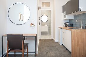 Kozyguru | Chic Studios | Oasis In The Heart Of Darlinghurst