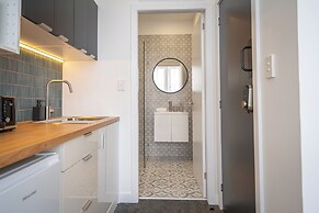 Kozyguru | Chic Studios | Oasis In The Heart Of Darlinghurst