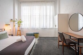 Kozyguru | Chic Studios | Oasis In The Heart Of Darlinghurst