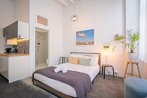 Kozyguru | Chic Studios | Oasis In The Heart Of Darlinghurst