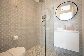 Kozyguru | Chic Studios | Oasis In The Heart Of Darlinghurst