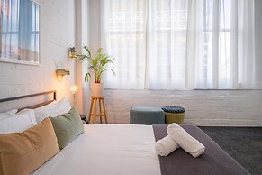 Kozyguru | Chic Studios | Oasis In The Heart Of Darlinghurst