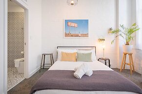 Kozyguru | Chic Studios | Oasis In The Heart Of Darlinghurst
