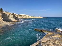 Sealove Haven Apartment