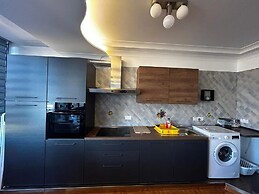 Sealove Haven Apartment