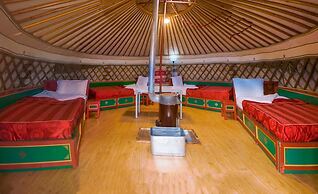 Mongol Nomadic Camp Resort