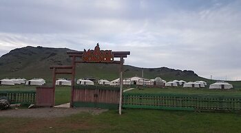 Mongol Nomadic Camp Resort