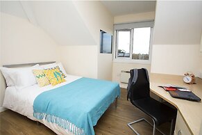 Heald Court Student Only  Ensuite Room