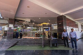 Hotel Di Arch Lucknow