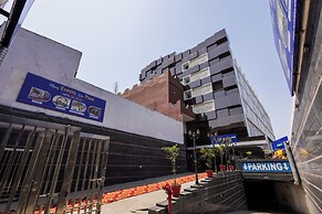 Hotel Di Arch Lucknow