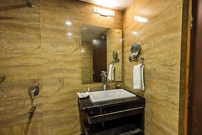 Hotel Di Arch Lucknow