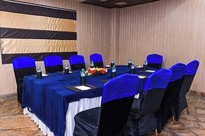 Hotel Di Arch Lucknow