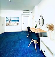 Spacious 7BR Apartment Prime Location