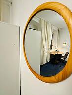 Spacious 7BR Apartment Prime Location