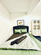 Spacious 7BR Apartment Prime Location