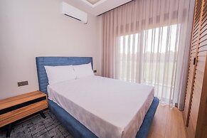 Lara Breeze Kundu Kanyon