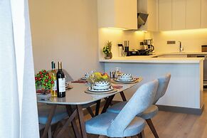 Lara Breeze Kundu Kanyon