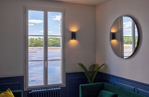 Casa Mila & Spa - Chambres d'Hôtes raffinées  vue Loire et Piscine