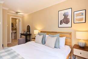 The Brompton Park Escape Bright 2bdr Flat With Patio Access
