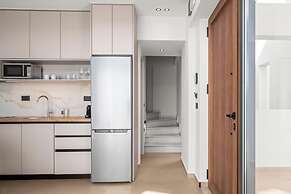 Evelmare Beachfront Apartments