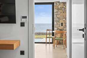 Evelmare Beachfront Apartments